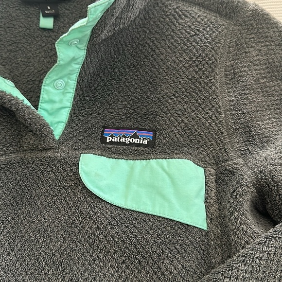 Patagonia
Women's Re-Tool Snap-T Pullover - Picture 3 of 3